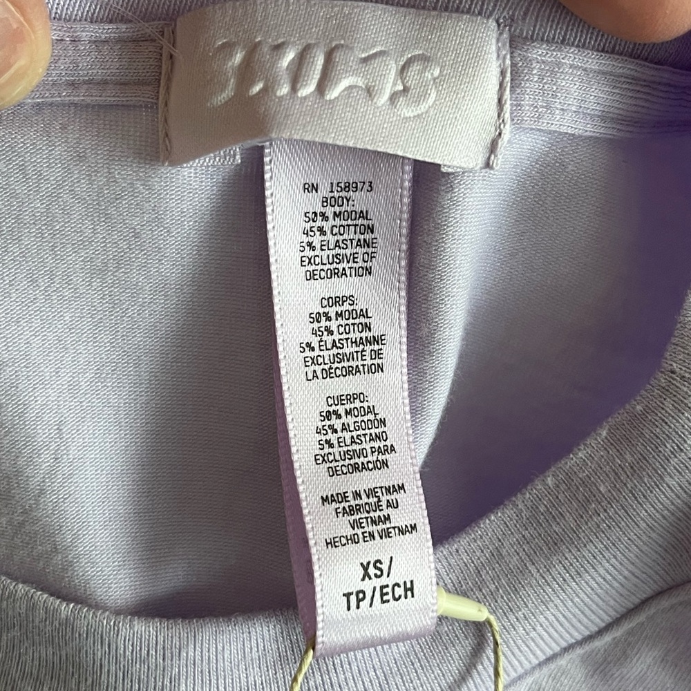 NWT Skims Longsleeve Boyfriend Tshirt Size XS in Lavender (Fits up to a Medium) - Picture 5 of 6